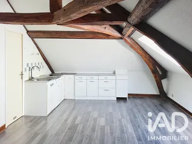 Studio à Jouy-en-Josas (78350)
