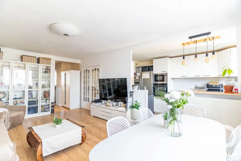 Appartement 3 pièces 67 m² · à Éragny · 66,9 m² · 203 000 €