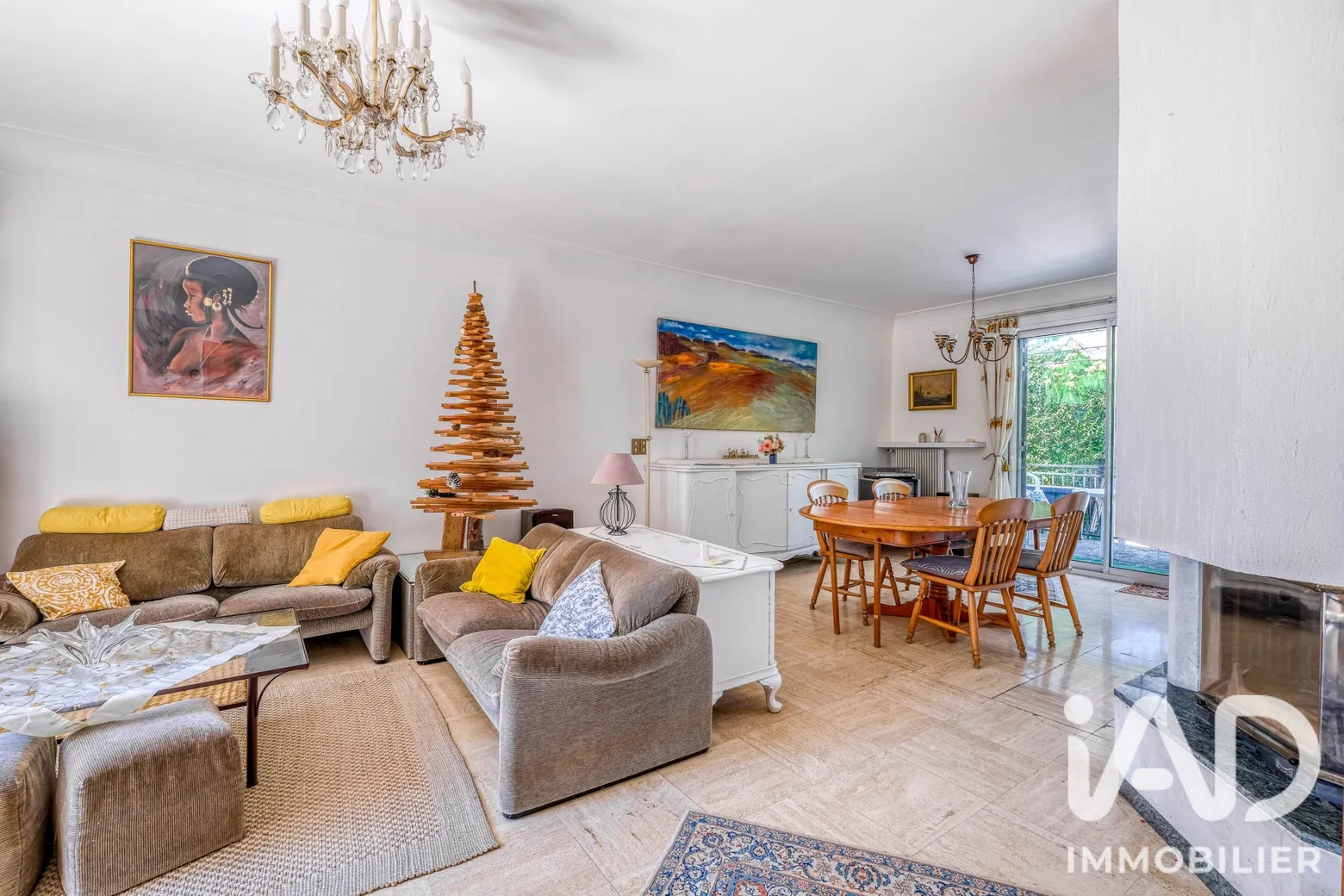Vente maison à Crécy-la-Chapelle (77580) : maison 10 pièces 225 m² - 2058857 — 3