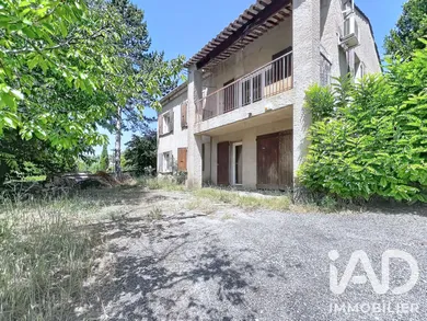 Maison à Dauphin (04300)