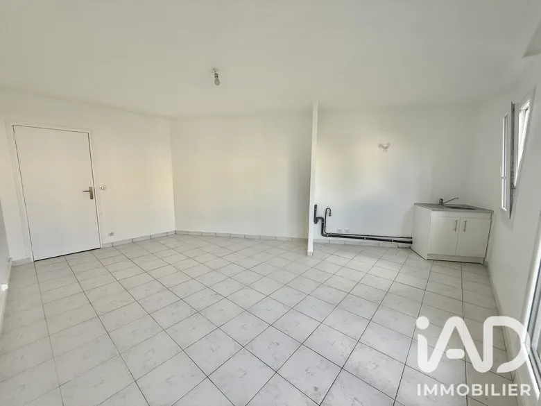 Appartement 1 pièce 30 m² · à Le Bourget · 30 m² · 125 000 €