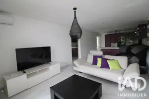 Apartment in Sainte-Rose (97115)