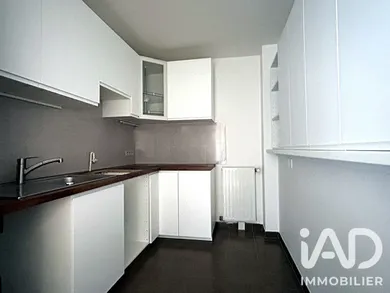 Appartement à Versailles (78000)