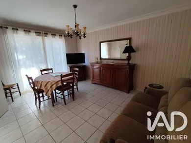 Maison à Bains-sur-Oust (35600)