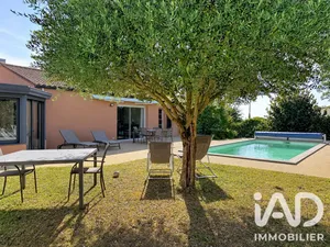 Detached house in Petosse (85570)