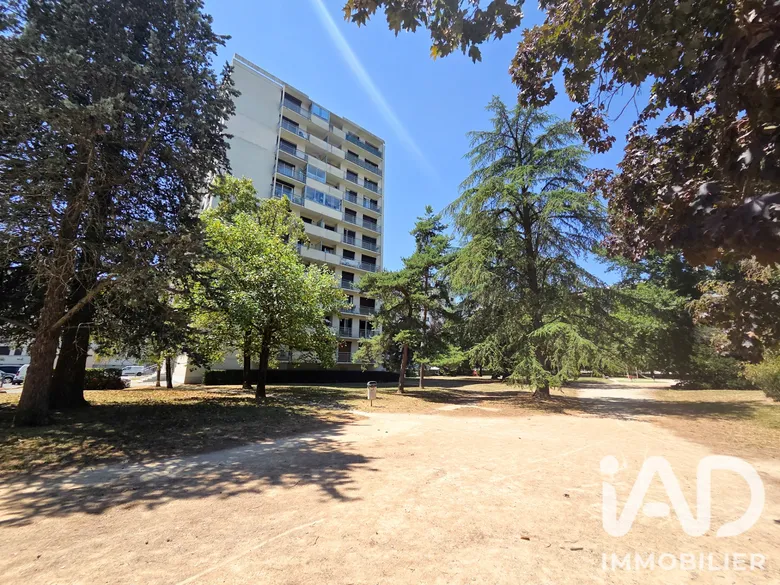 Appartement 4 pièces 81 m² · à Eybens · 81 m² · 179 000 €