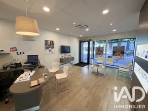 Commercial in Autun (71400)