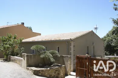Maison traditionnelle à Pouzilhac (30210)