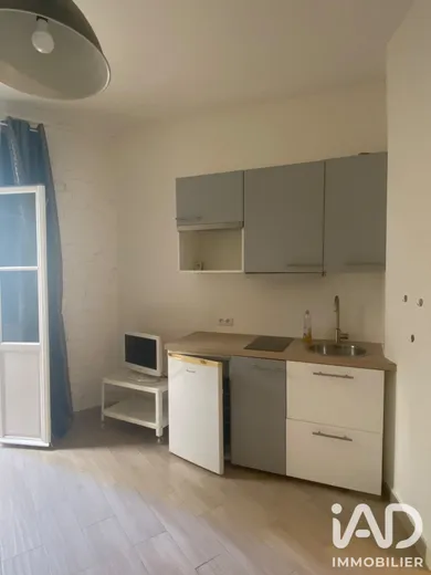 Studio à Paris (75015)