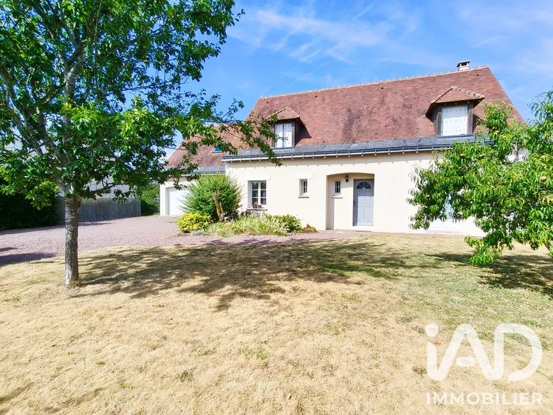 Maison 6 pièces 163 m² · à Rouziers-de-Touraine · 163,4 m² · 348 000 €