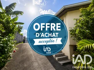 House in saint anne (97437)