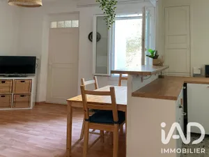 Apartment in Toulon (83000)