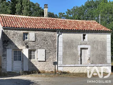 House in Saint-Michel-le-Cloucq (85200)