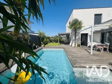 Maison à Artigues-près-Bordeaux (33370)