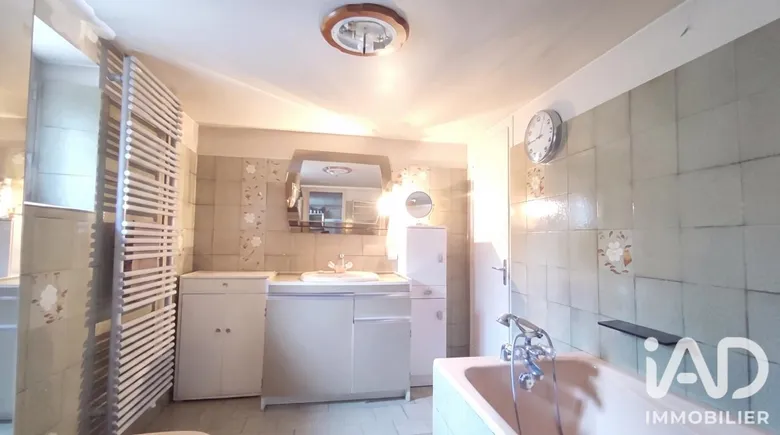 Maison 5 pièces 90 m² · à Nanterre · 90 m² · 365 000 €