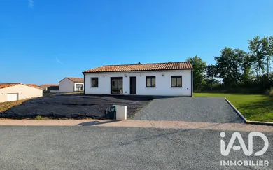 Maison traditionnelle à Fauch (81120)