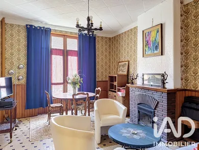 Maison de ville à Beaune-la-Rolande (45340)