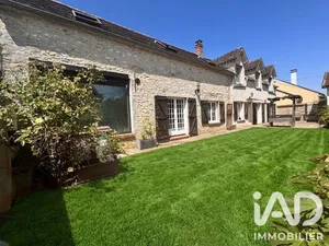 Maison traditionnelle à La Grande-Paroisse (77130)