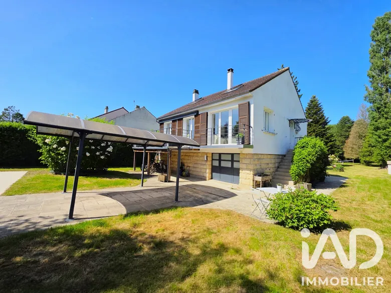 Maison 7 pièces 150 m² · à Sonchamp · 150 m² · 410 000 €
