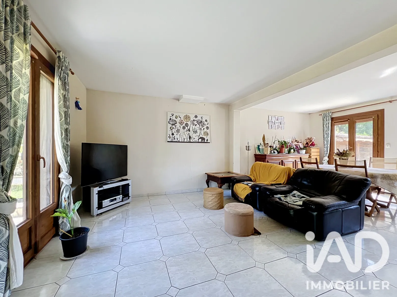 Vente maison à Juilly (77230) : maison 6 pièces 153 m² - 2046915 — 2