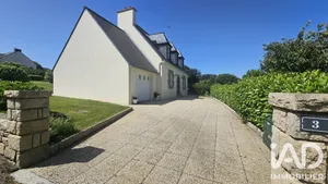 Maison à Guerlesquin (29650)