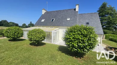 Maison à Guerlesquin (29650)