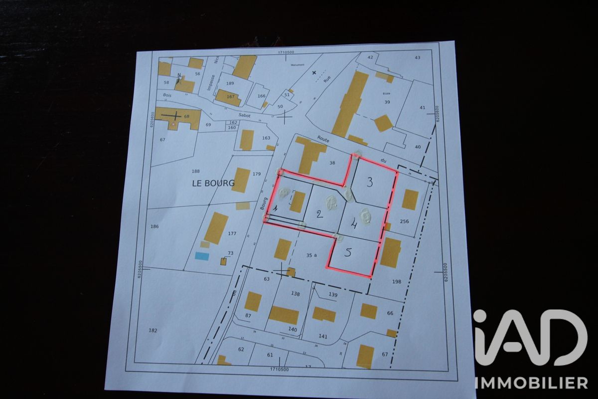 Vente maison à Varennes-Vauzelles (58640) : maison de village 2 pièces 81 m² - 2064924