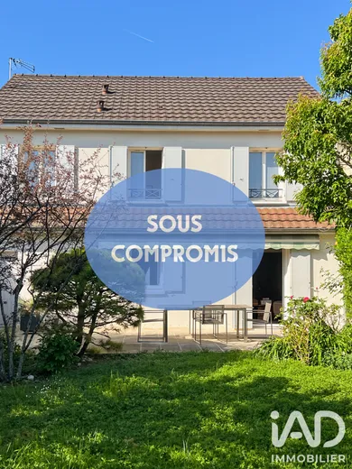 Maison à Pontault-Combault (77340)