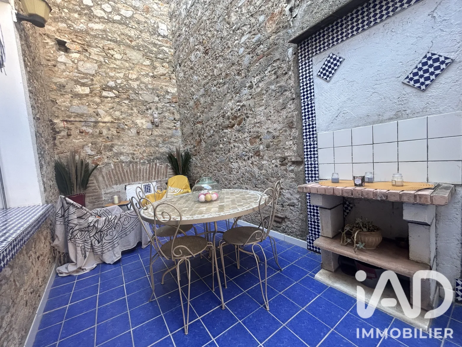 Vente maison à Claira (66530) : maison de village 6 pièces 178 m² - 2070621 — 2