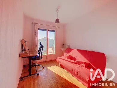 Apartment in Tassin-la-Demi-Lune (69160)