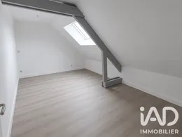 Architectural house in Les Pinthières (28210)