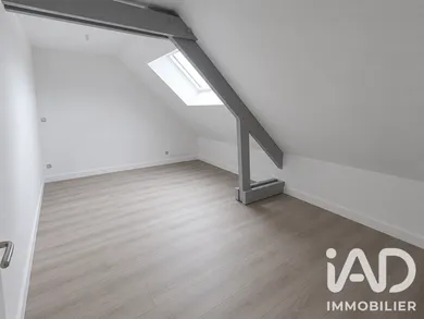 Maison d'architecte à Nogent-le-Roi (28210)