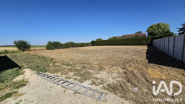 Terrain à bâtir à Quittebeuf (27110) · 44 000 €