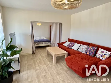 Appartement à Saint-Florentin (89600)