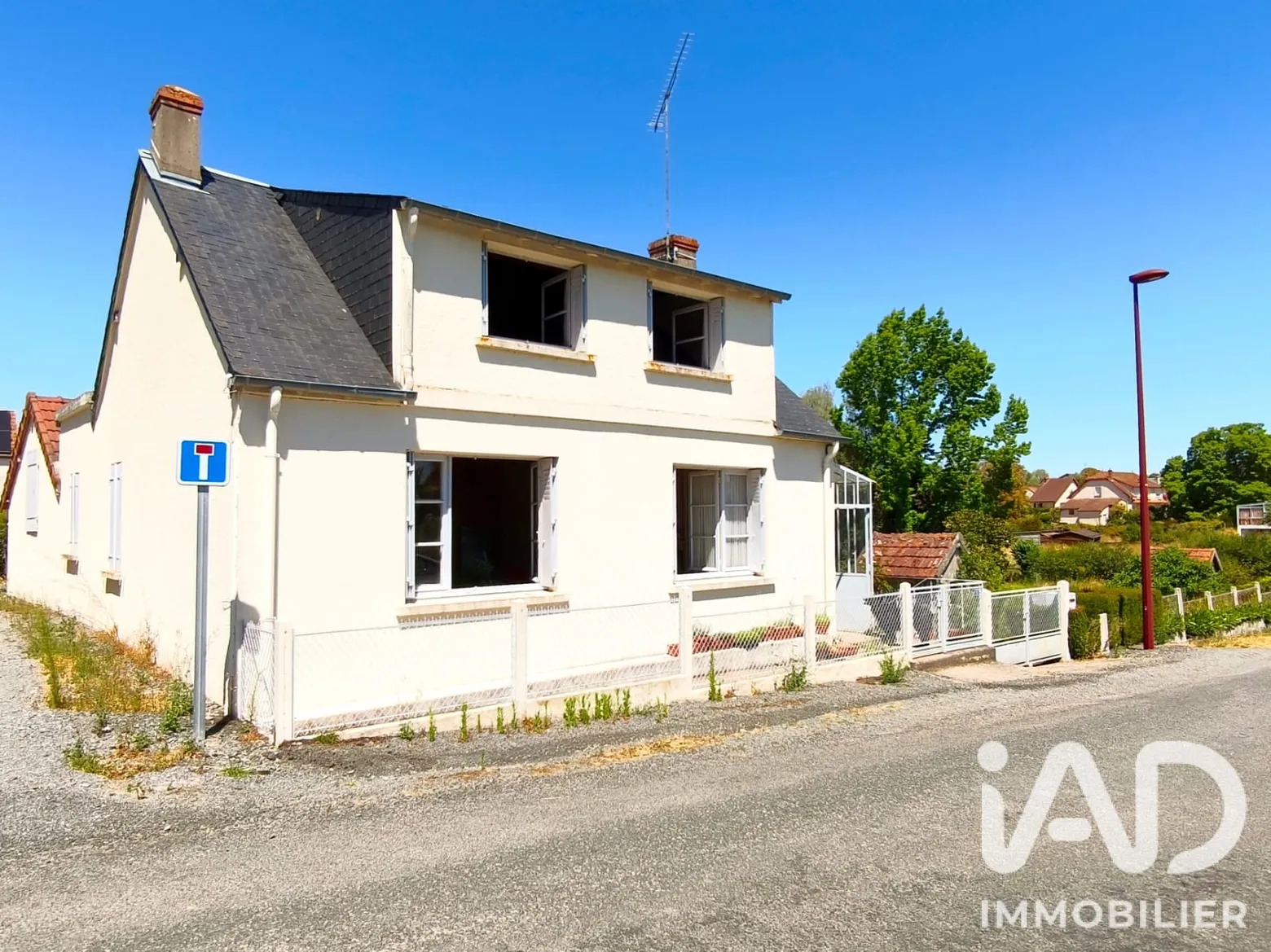 Vente maison à Cercy-la-Tour (58340) : maison de village 4 pièces 97 m² - 2065075 — 2