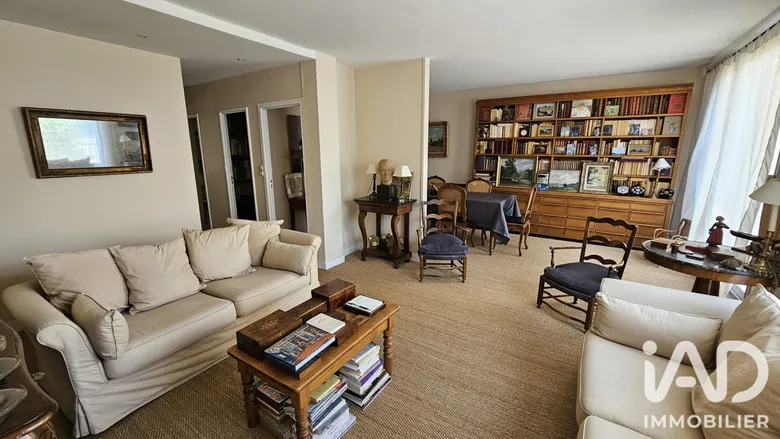 Appartement 4 pièces 77 m² · à Saint-Germain-en-Laye · 76,6 m² · 515 000 €