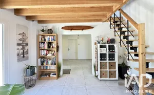 Traditional house in Artigues-près-Bordeaux (33370)