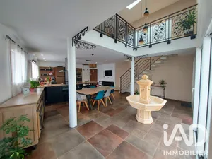 Architectural house in Les Sables-d'Olonne (85100)