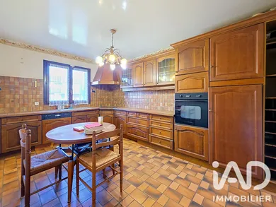 Maison à La Queue-en-Brie (94510)