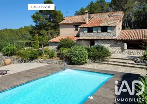 Traditional house in Tourrettes (83440)