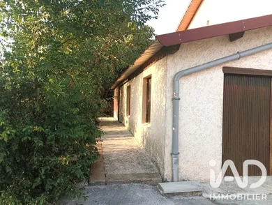 Village house in Saint-Germain-en-Montagne (39300)