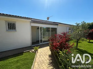 Traditional house in Plauzat (63730)