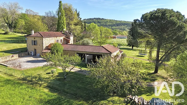 Maison 4 pièces 160 m² · à Duravel · 160 m² · 460 000 €