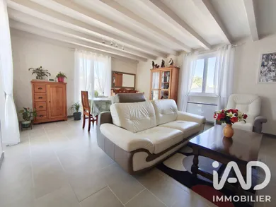 Maison à Montrond-les-Bains (42210)