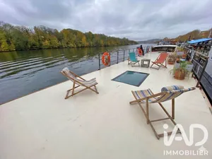 Péniche à Conflans-Sainte-Honorine (78700)