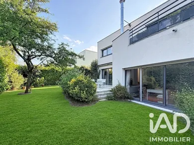 Maison à Châtenay-Malabry (92290)