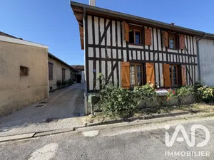 Village house in Laneuville-au-Pont (52100)