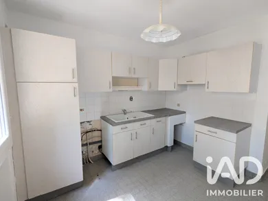 Appartement à Saint-Étienne (42100)
