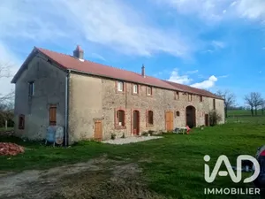 Longere in Pierrefitte-sur-Loire (03470)