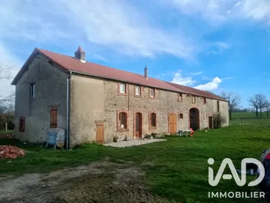 Longère à Pierrefitte-sur-Loire (03470)